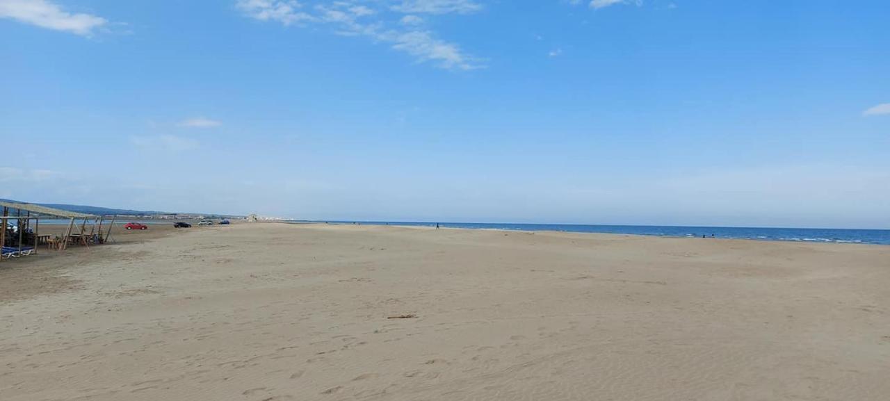 Gruissan Holidays Bagian luar foto